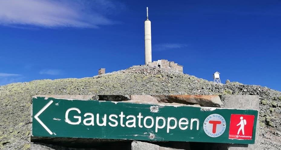 Ut i det blå tur til Gaustatoppen